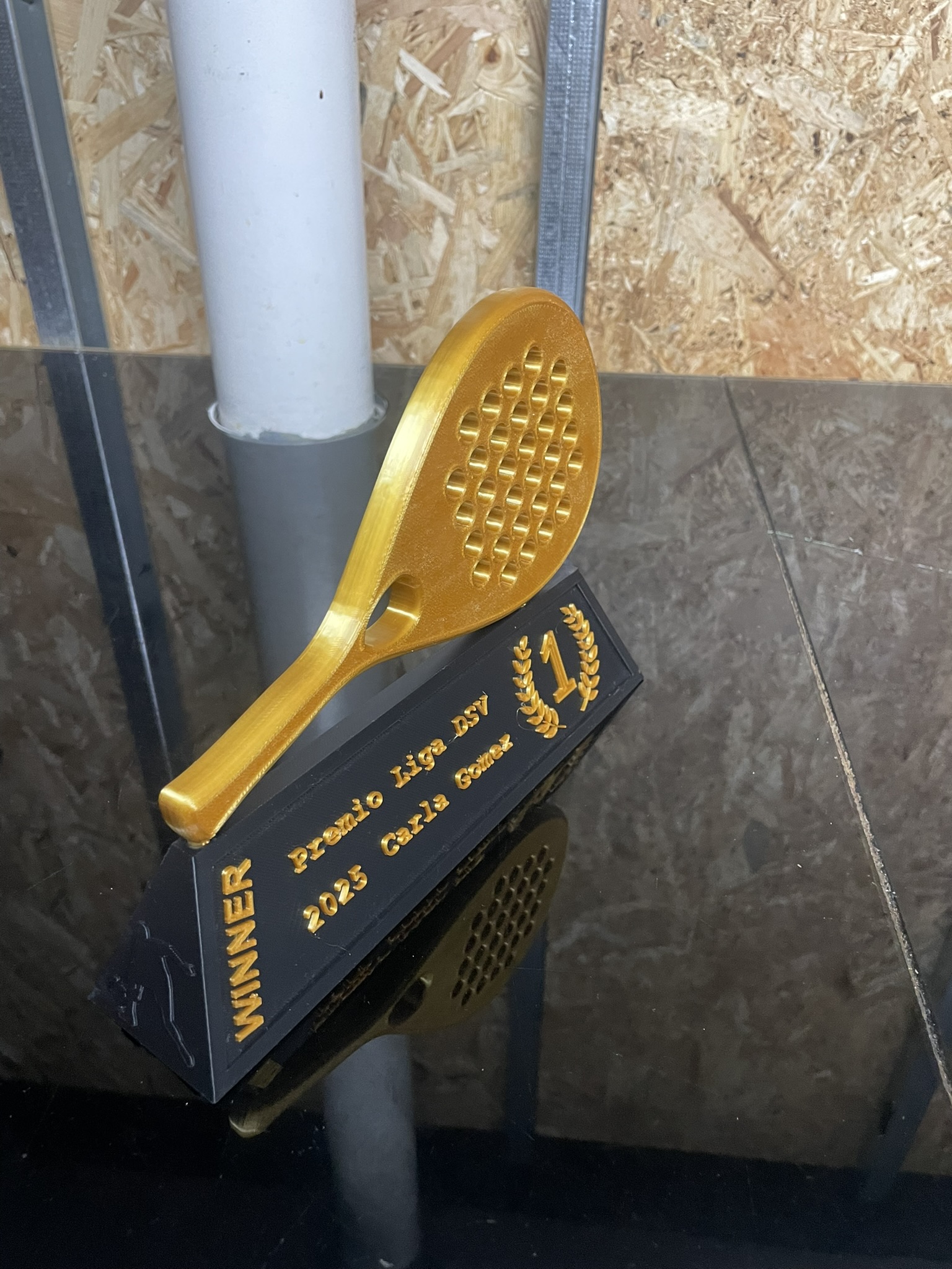 Trofeo pádel personalizado - Imagen 3