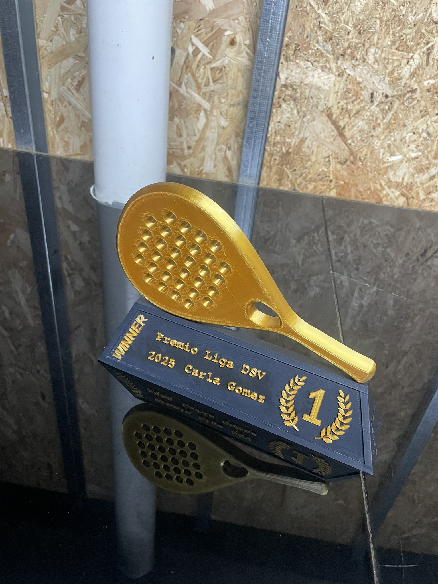 Trofeo pádel personalizado - Imagen 2